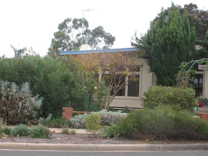 6 Stuart Avenue, Mildura VIC 3500