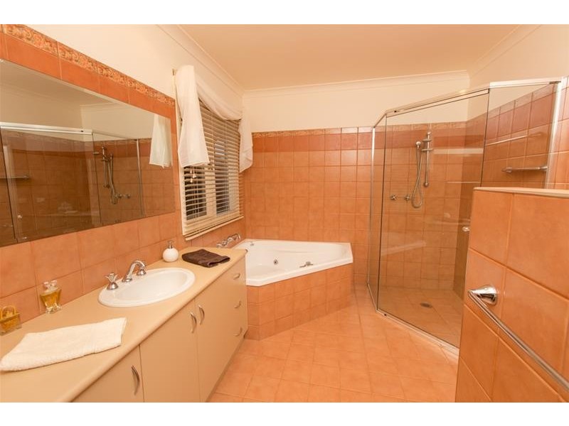 2878 Kulkyne Way, Nangiloc VIC 3494