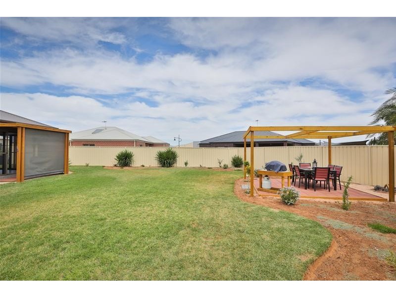 4 Mirage Drive, Mildura VIC 3500