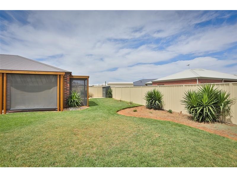 4 Mirage Drive, Mildura VIC 3500