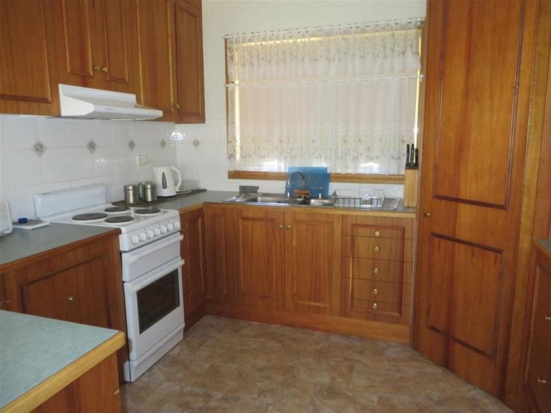 8 Vineleaf Street, Mildura VIC 3500