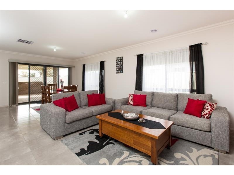 44 Olivia Drive, Mildura VIC 3500