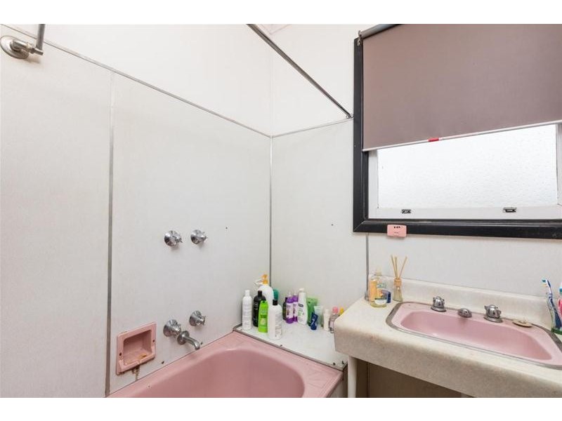 87 Blake Road, Iraak VIC 3494