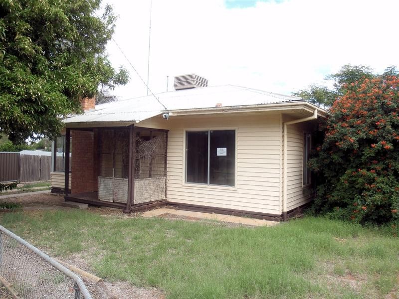 5 Westcliffs Crescent, Red Cliffs VIC 3496