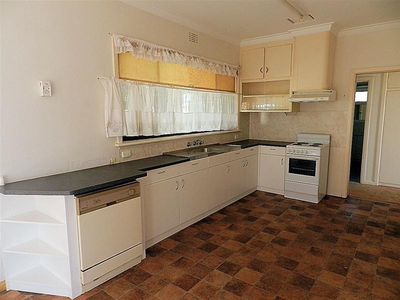 18 Third Street, Merbein VIC 3505