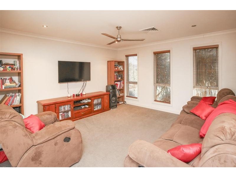 7 Renshinkan Court, Mildura VIC 3500