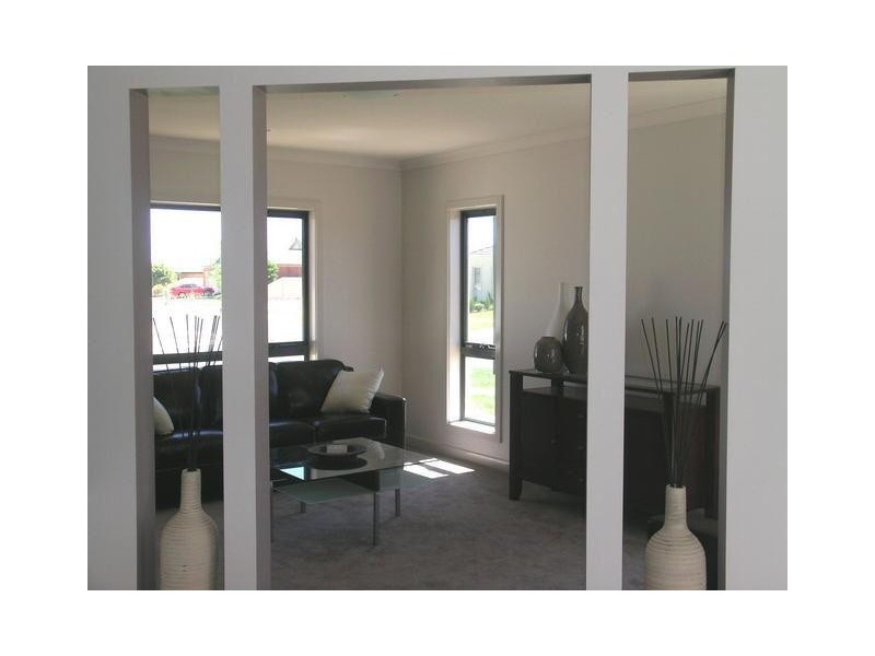 1 Peter John  Court, Mildura VIC 3500