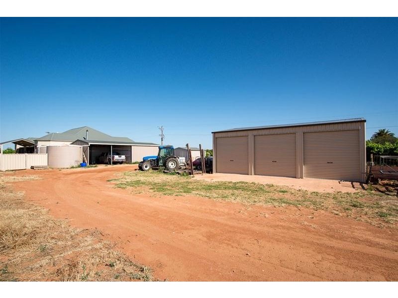 61 Seventh Street, Merbein South VIC 3505