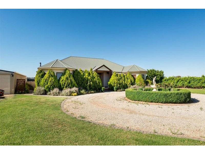 61 Seventh Street, Merbein South VIC 3505