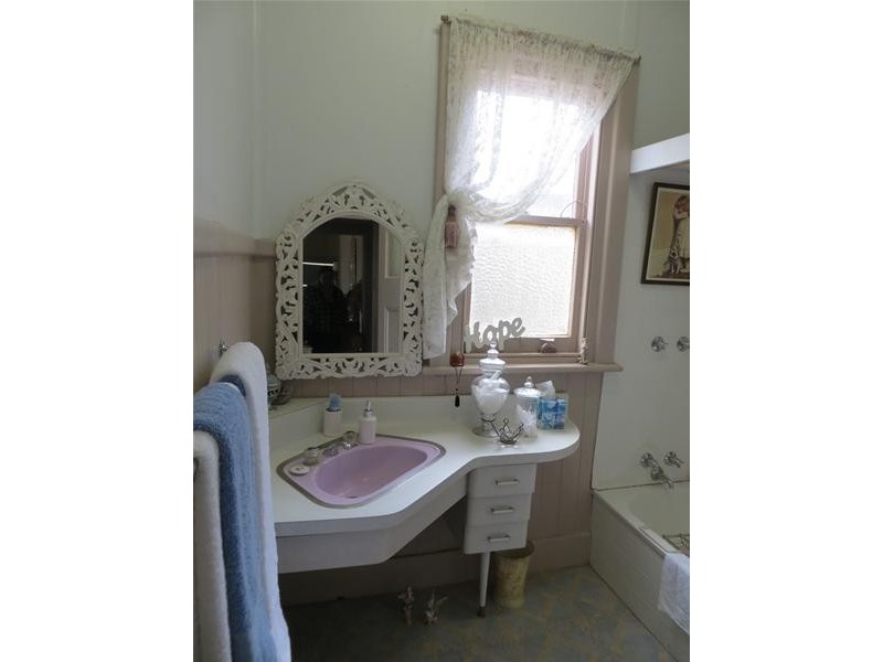 74 Cherry Avenue, Mildura VIC 3500