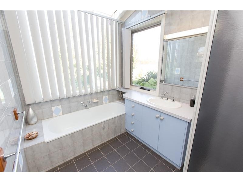 856 Karadoc Avenue, Irymple VIC 3498