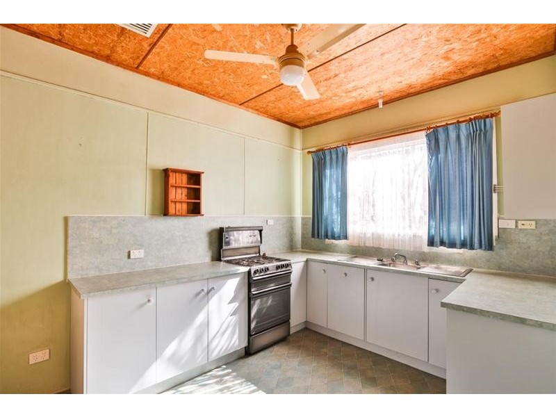 2/6 Third Street, Merbein VIC 3505