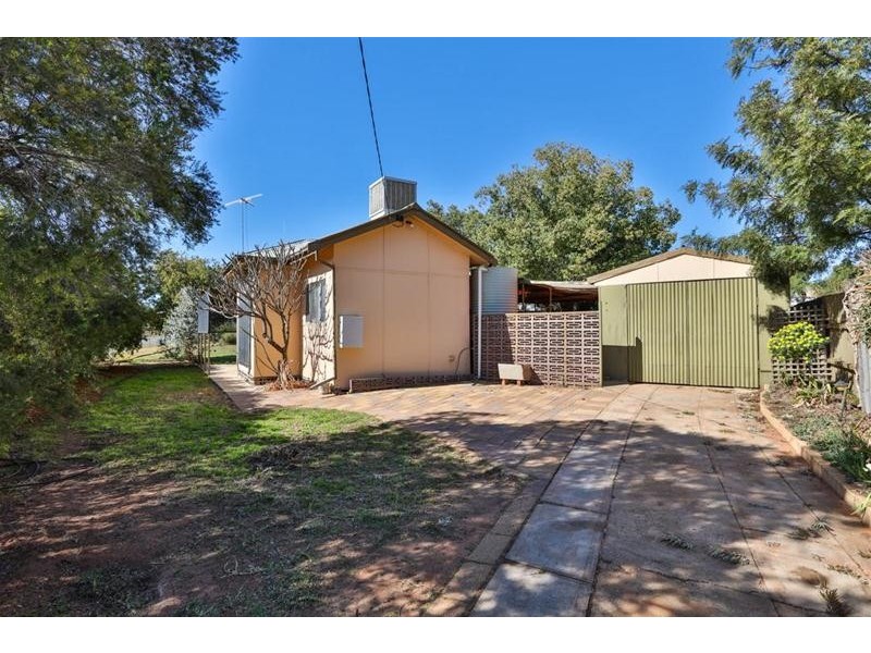 2/6 Third Street, Merbein VIC 3505