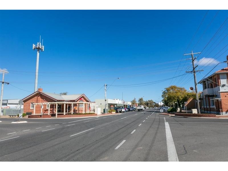 2/6 Third Street, Merbein VIC 3505