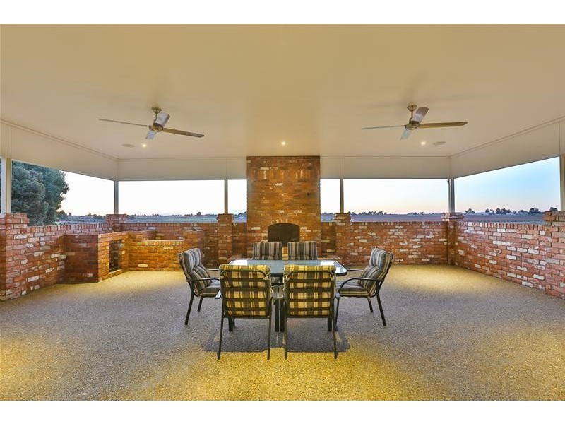 1135 Sandilong Avenue, Irymple VIC 3498