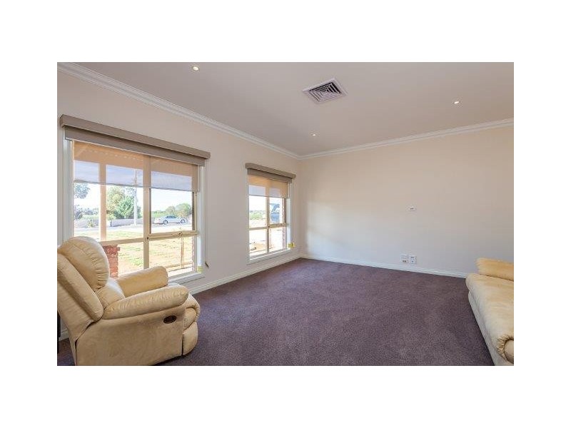 1135 Sandilong Avenue, Irymple VIC 3498