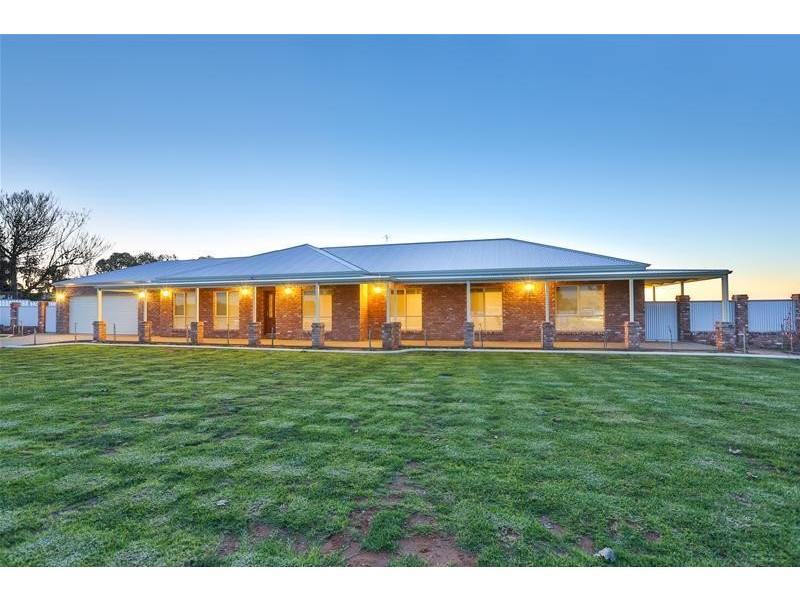 1135 Sandilong Avenue, Irymple VIC 3498
