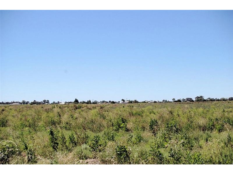 3148 Riverside Avenue, Mildura VIC 3500