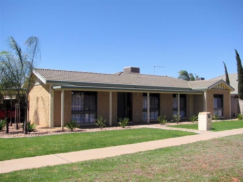 2 Melrose Drive, Mildura VIC 3500