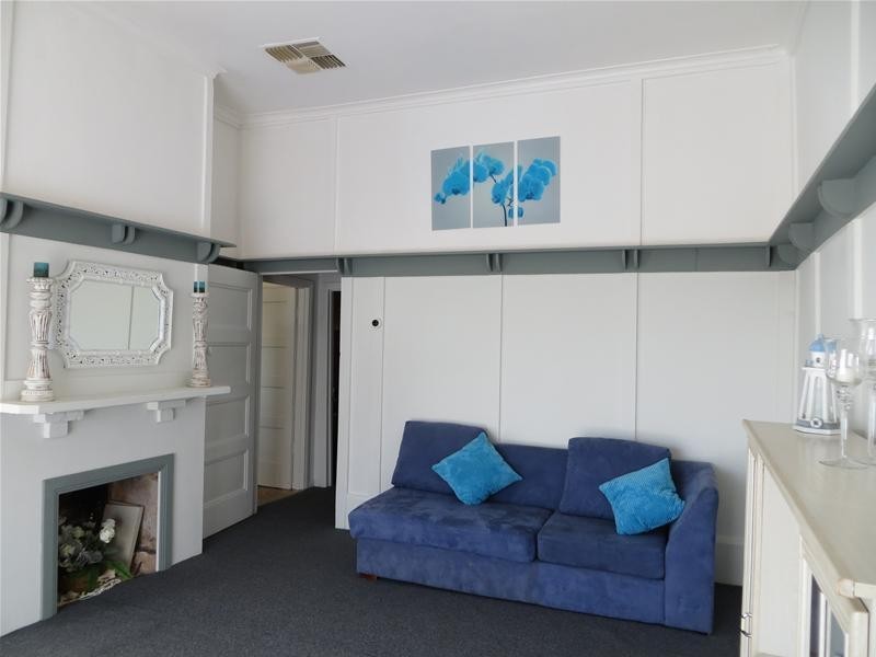 82 Sunnycliffs Crescent, Sunnycliffs VIC 3496