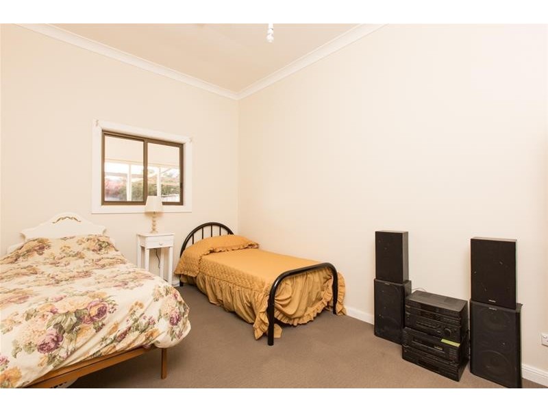 54 Main  Avenue, Merbein VIC 3505