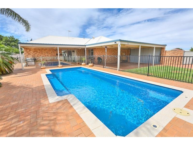 6 Sunset Court, Mildura VIC 3500
