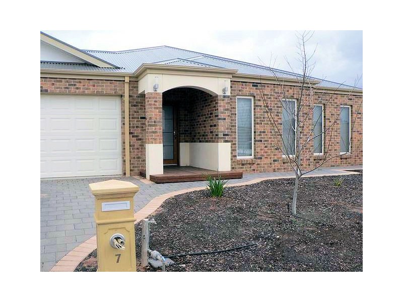 7 Essex Court, Mildura VIC 3500