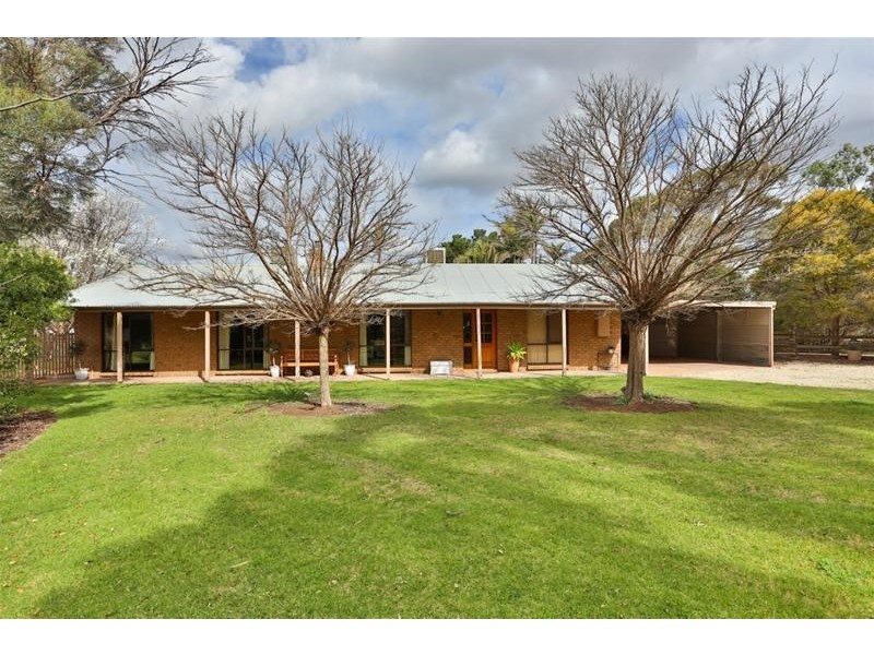 64 Regina Avenue, Cabarita VIC 3505