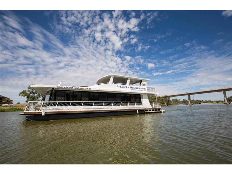 Houseboat, Mildura VIC 3500
