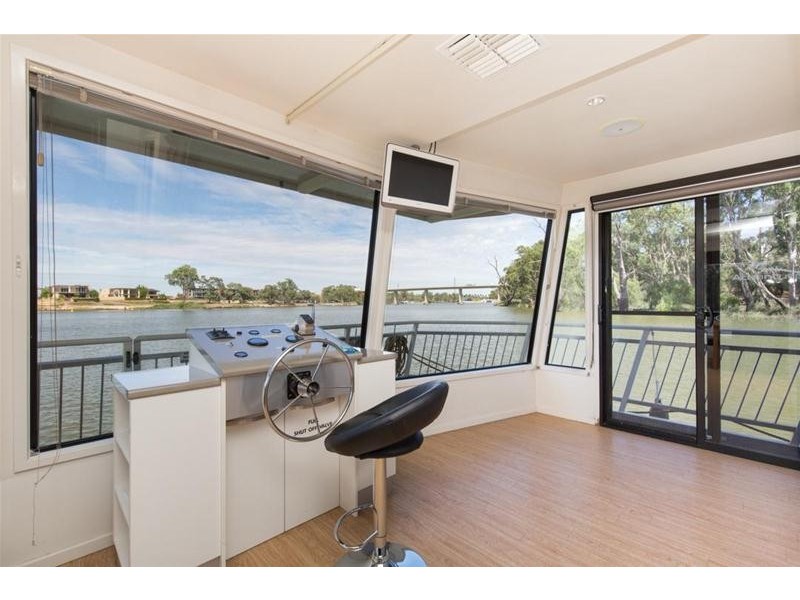 Houseboat, Mildura VIC 3500