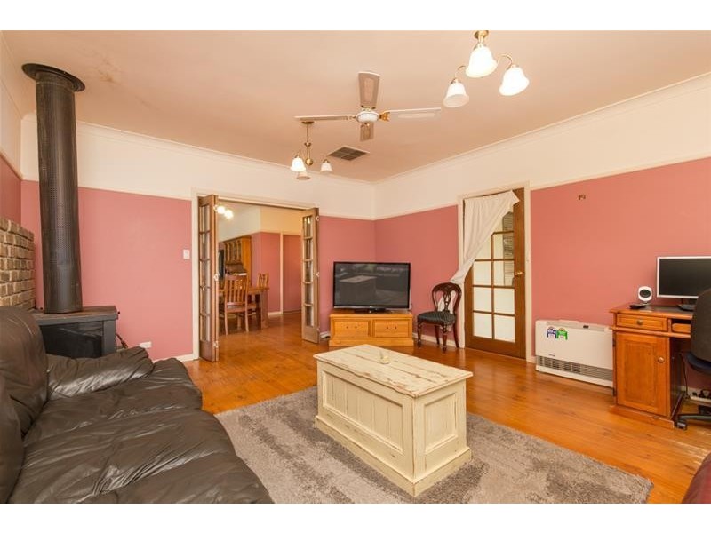 305 Cureton Avenue, Mildura VIC 3500