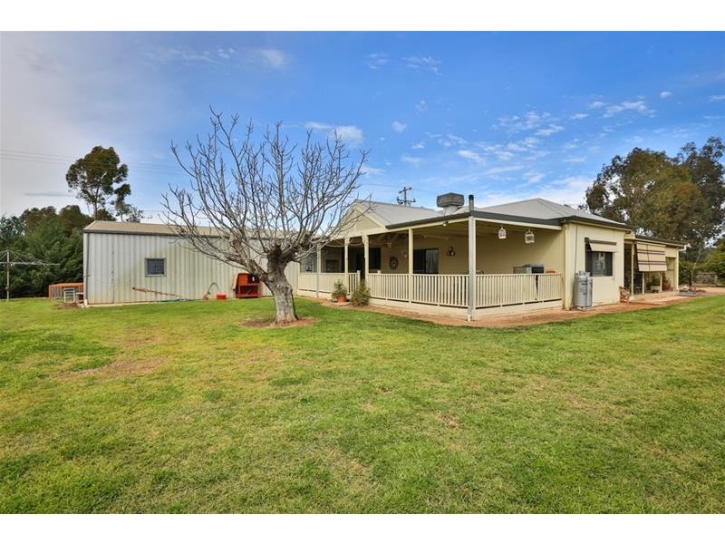 305 Cureton Avenue, Mildura VIC 3500