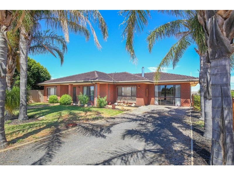 37 Dewry Avenue, Irymple VIC 3498