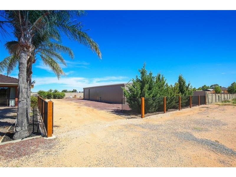 37 Dewry Avenue, Irymple VIC 3498