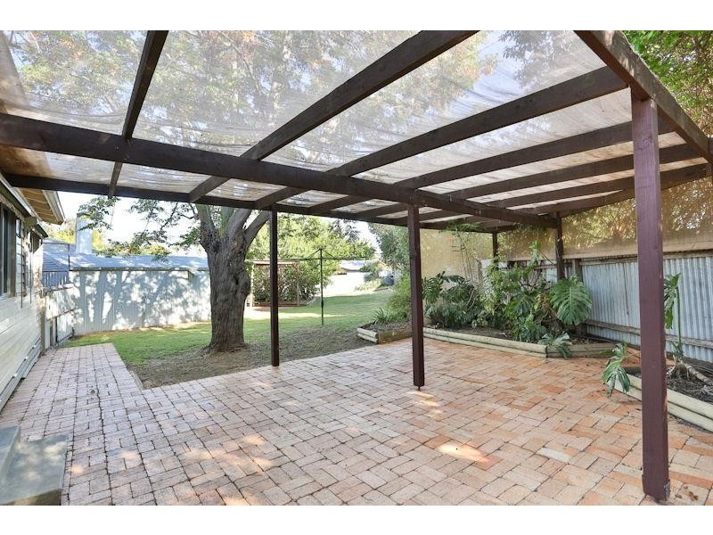 11 Desroy Avenue, Mildura VIC 3500