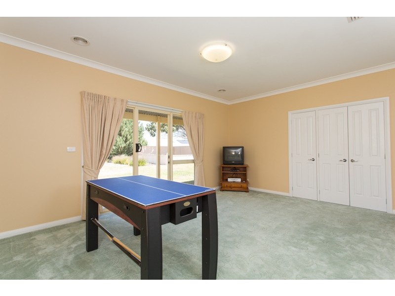 2 Carrington Drive, Irymple VIC 3498