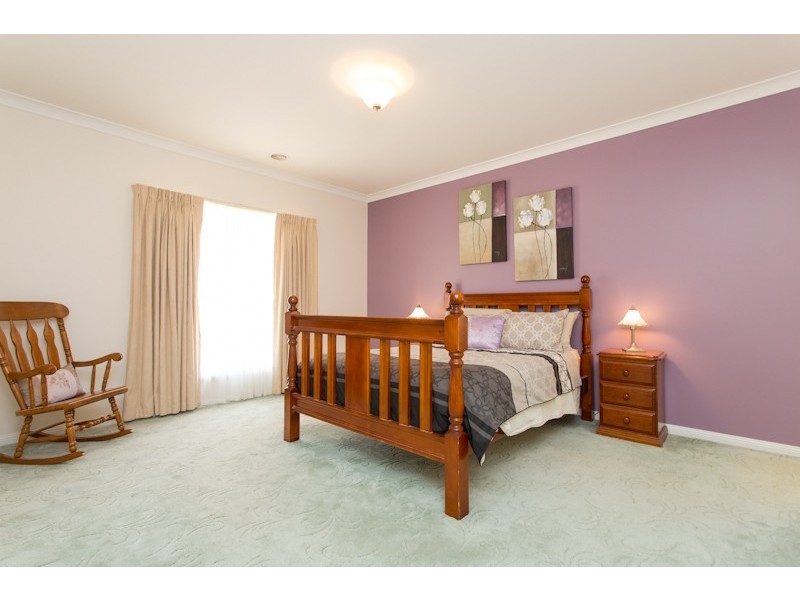 2 Carrington Drive, Irymple VIC 3498