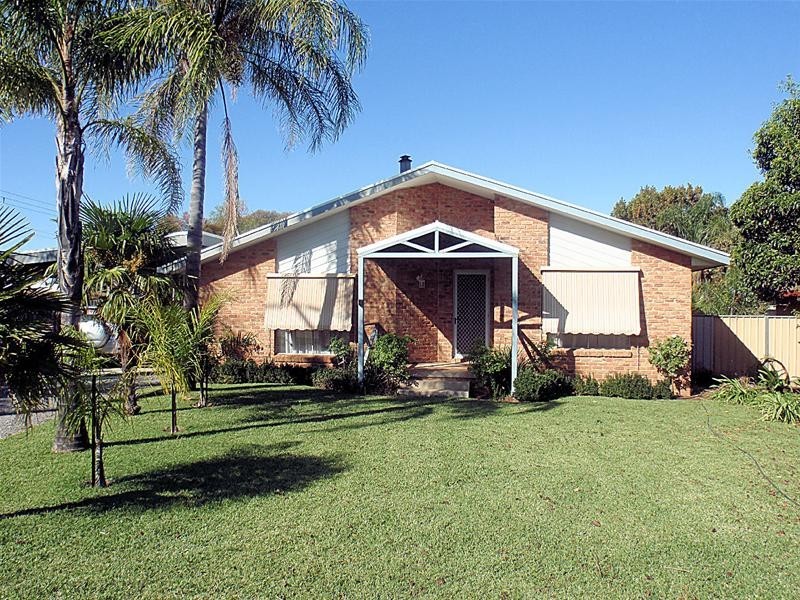 12 King  Street, Gol Gol NSW 2738