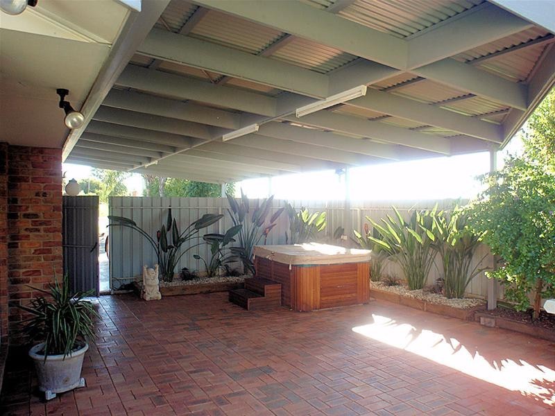 12 King  Street, Gol Gol NSW 2738