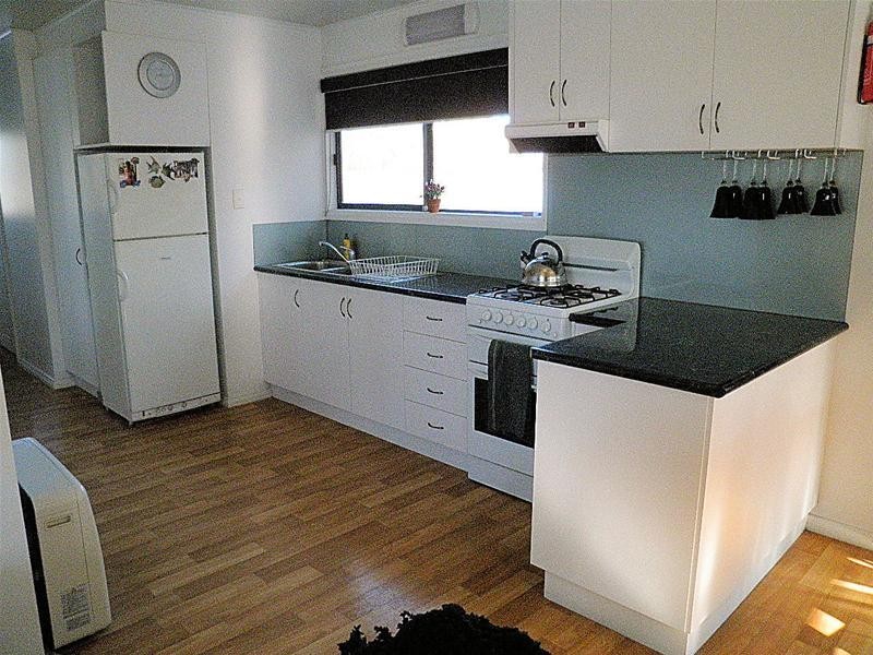 Murray Magic – Houseboat, Euston NSW 2737