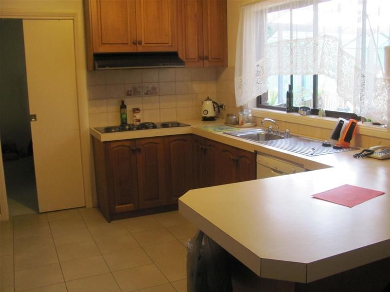 16 Smith Close, Mildura VIC 3500