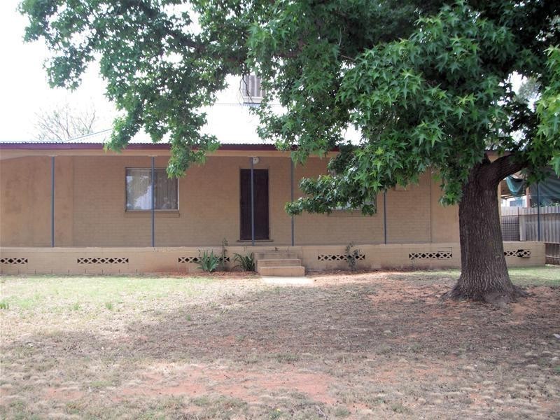 6 Friel Street, Buronga NSW 2739