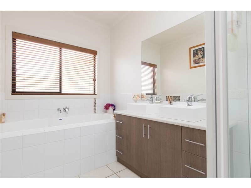 17 Bene Vista Boulevard, Mildura VIC 3500