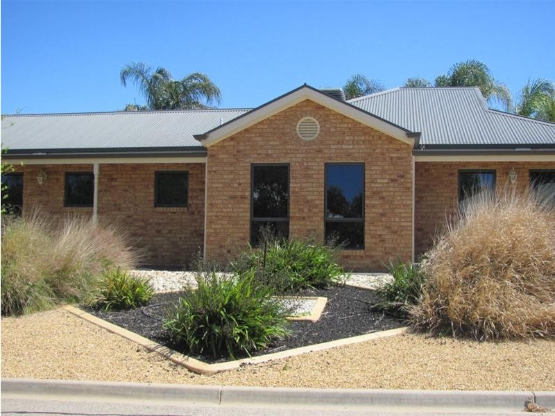 10 Harmony Drive, Mildura VIC 3500