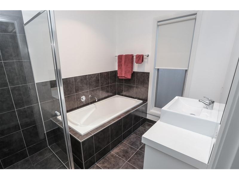 5 Cosgrove Court, Mildura VIC 3500