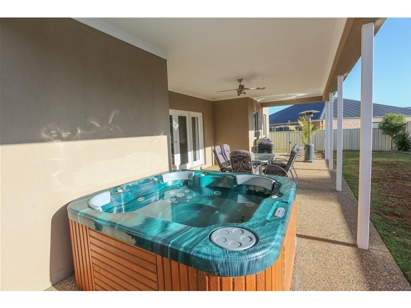 5 Cosgrove Court, Mildura VIC 3500