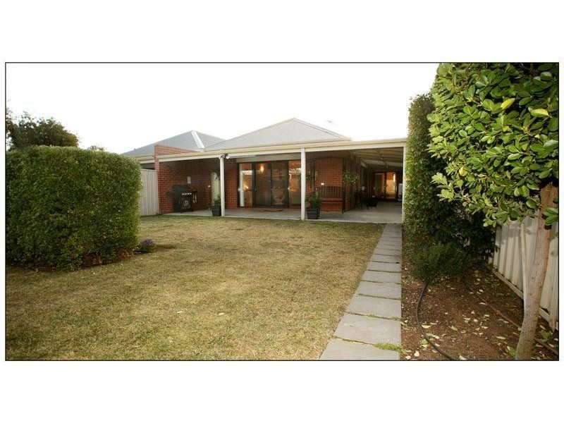 80 Cherry Avenue, Mildura VIC 3500