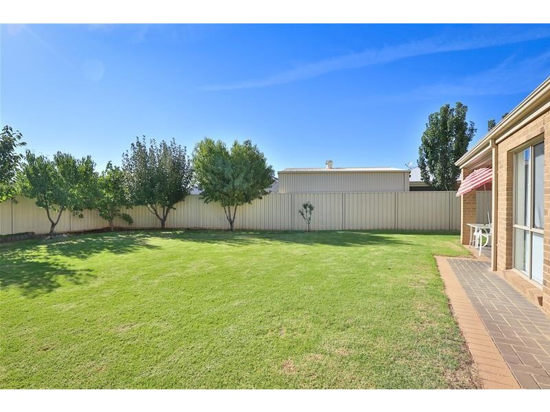 15 Dune Drive, Mildura VIC 3500