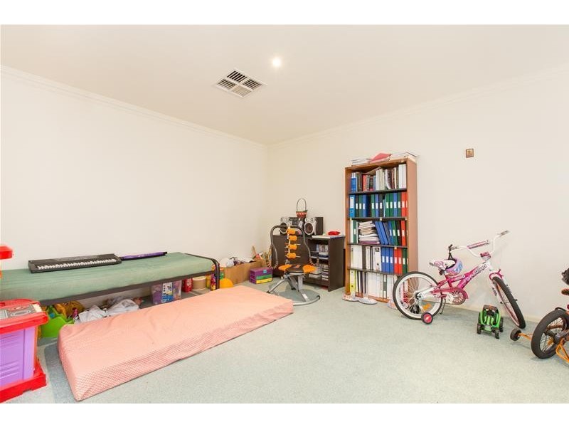 22 James Cook Drive, Mildura VIC 3500