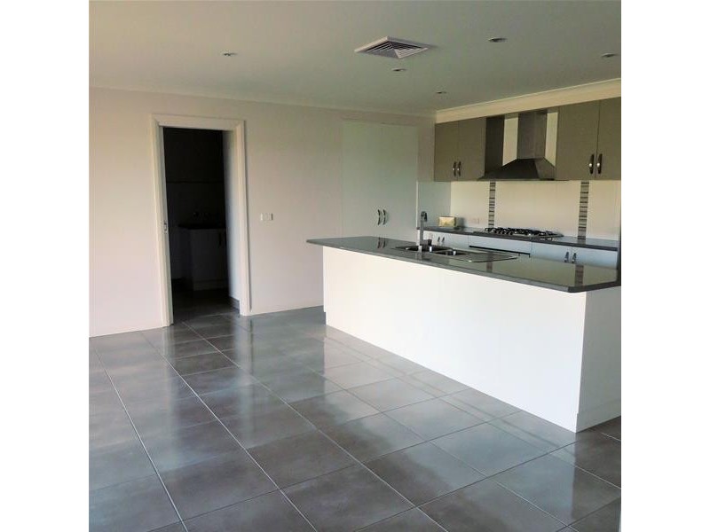 18 Palm Springs Drive, Mildura VIC 3500